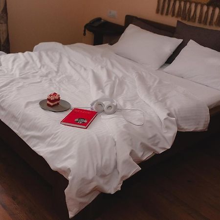Aivengo Hotel Kolodenka Buitenkant foto