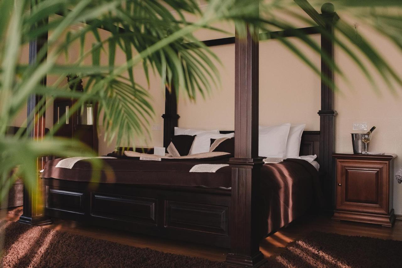Aivengo Hotel Kolodenka Buitenkant foto