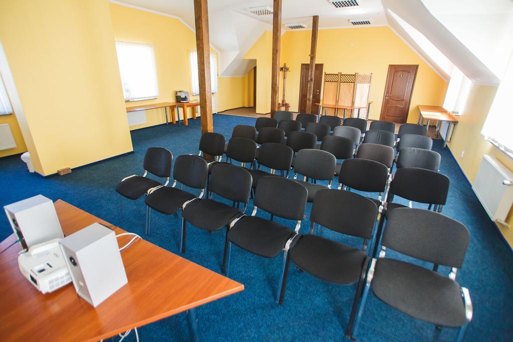 Aivengo Hotel Kolodenka Buitenkant foto