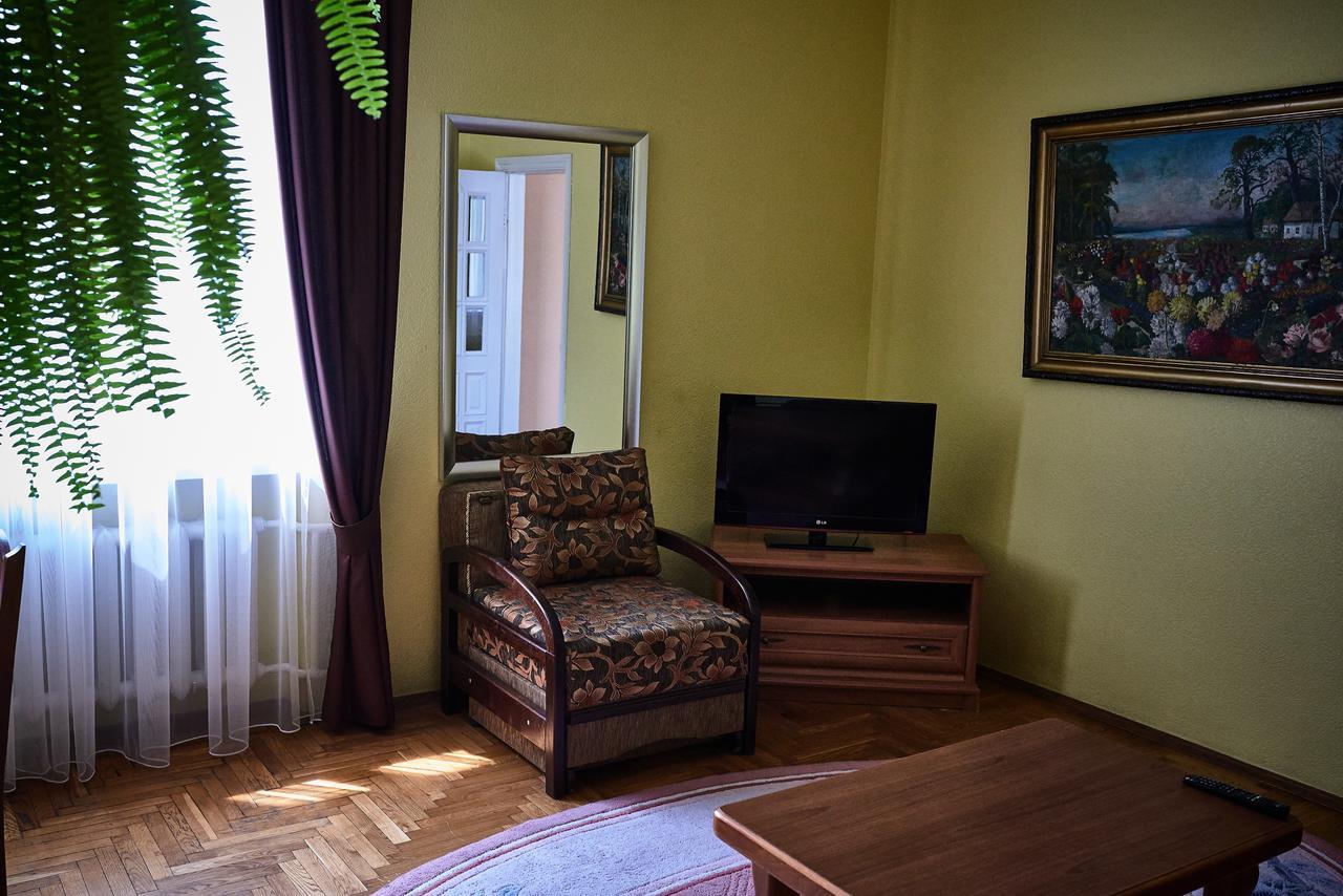 Aivengo Hotel Kolodenka Buitenkant foto