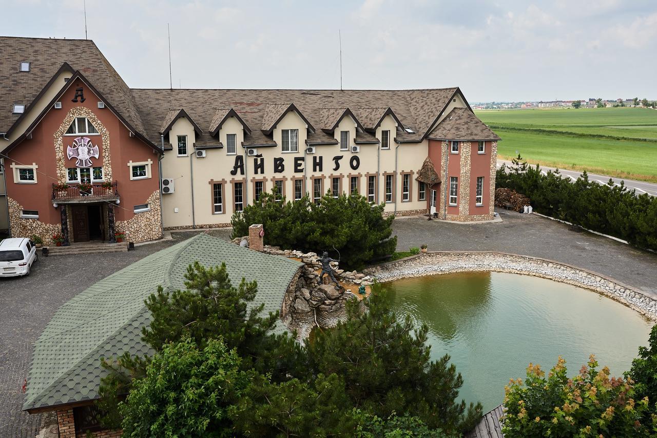 Aivengo Hotel Kolodenka Buitenkant foto