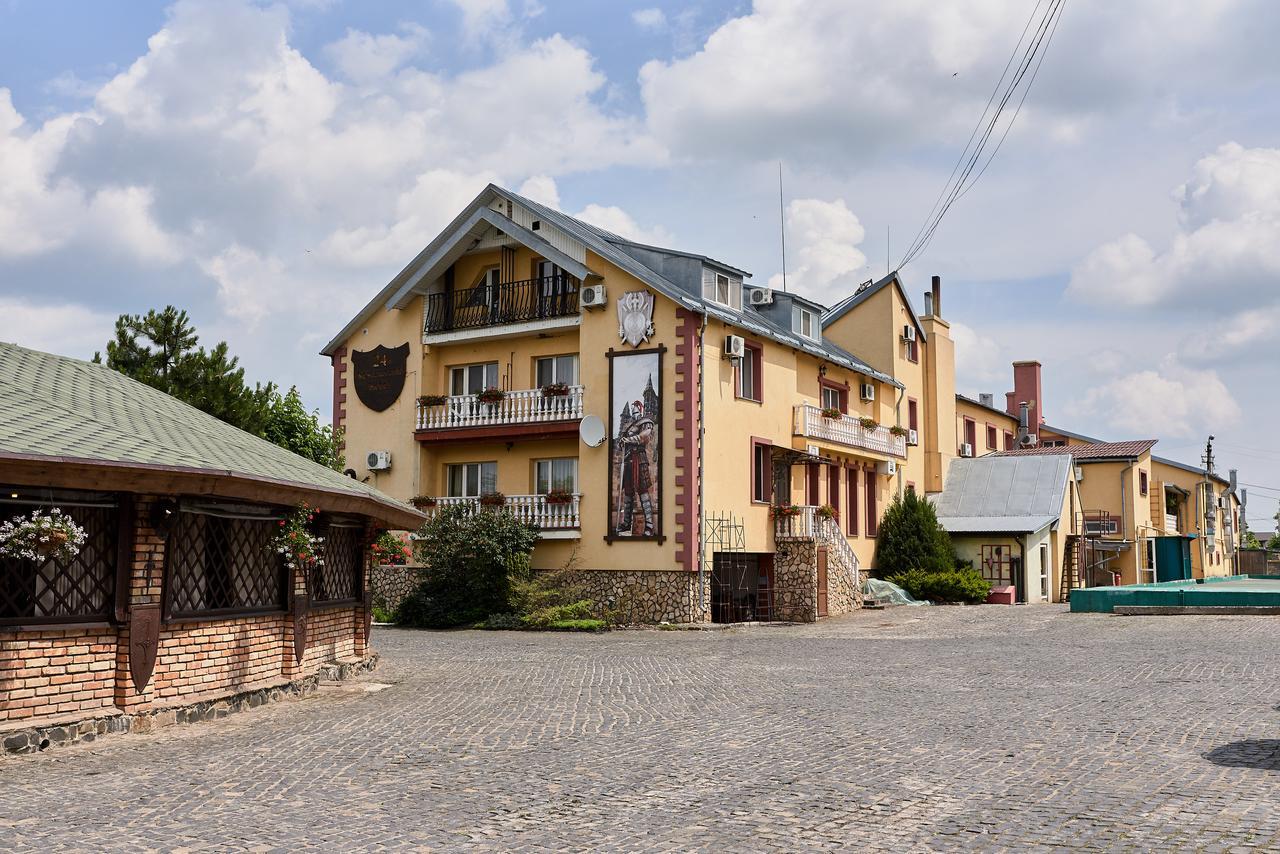 Aivengo Hotel Kolodenka Buitenkant foto