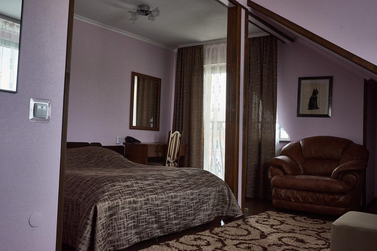 Aivengo Hotel Kolodenka Buitenkant foto